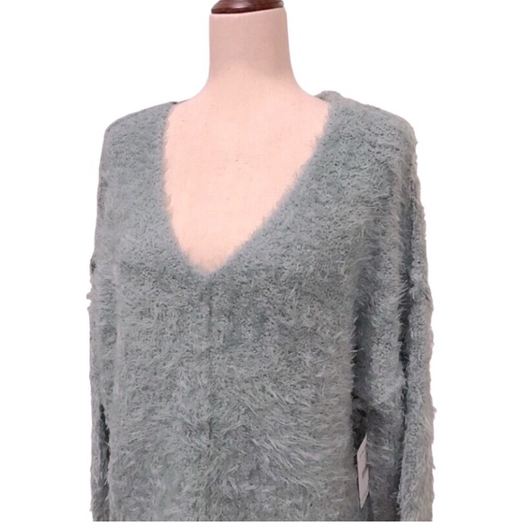 Free People Fuzzy Sweater Pullover Icing V Spring Dust Size XS Extra Small New - Picture 7 of 14